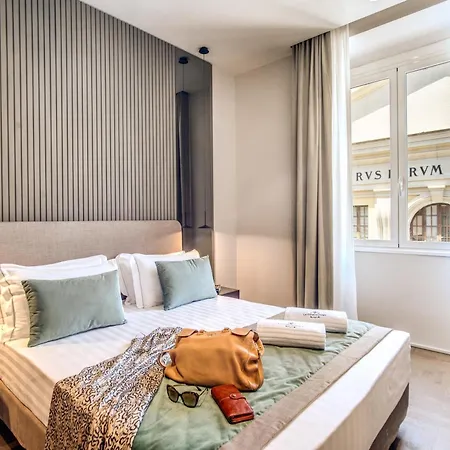 77 Seventy-seven - Maison D'art Collection 4* Rom