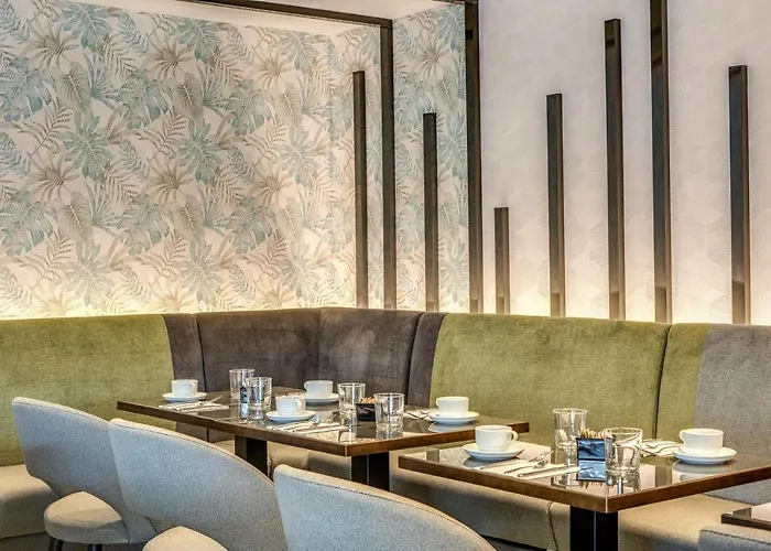 77 Seventy-seven - Maison D'art Collection