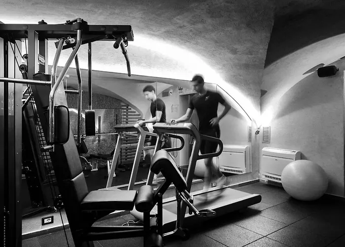 77 Seventy-seven - Maison D'art Collection Otel 4*