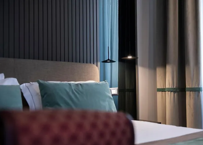 77 Seventy-seven - Maison D'art Collection Roma