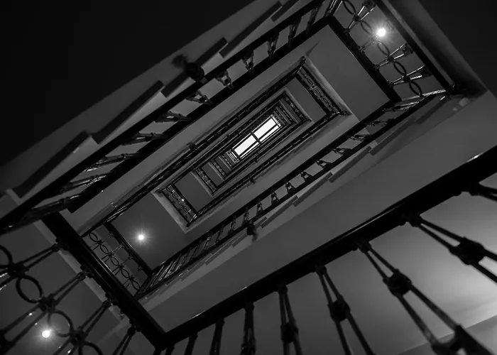 77 Seventy-seven - Maison D'art Collection 4*