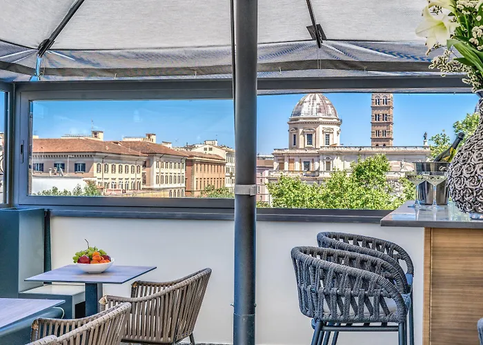 77 Seventy-seven - Maison D'art Collection Otel 4*