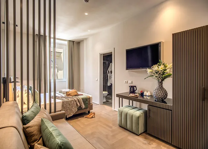 77 Seventy-seven - Maison D'art Collection 4* Roma