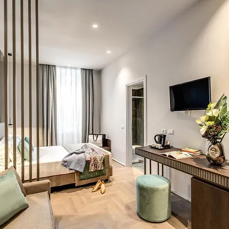 77 Seventy-seven - Maison D'art Collection Hotel Rome
