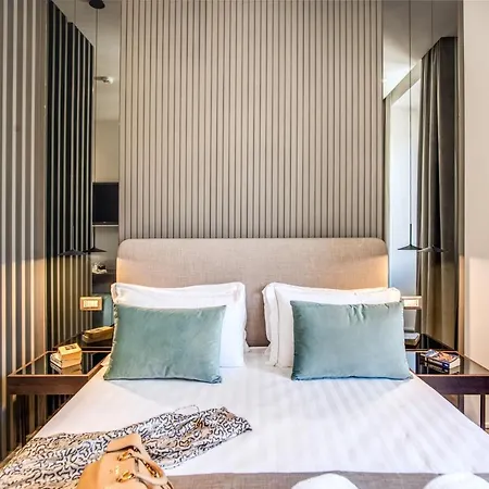 77 Seventy-seven - Maison D'art Collection 4*