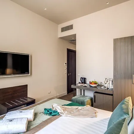 77 Seventy-seven - Maison D'art Collection רומא