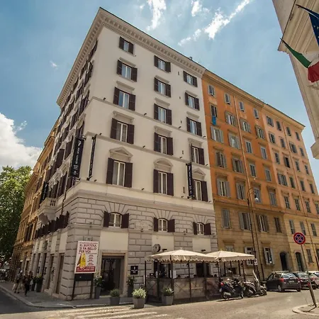 77 Seventy-seven - Maison D'art Collection